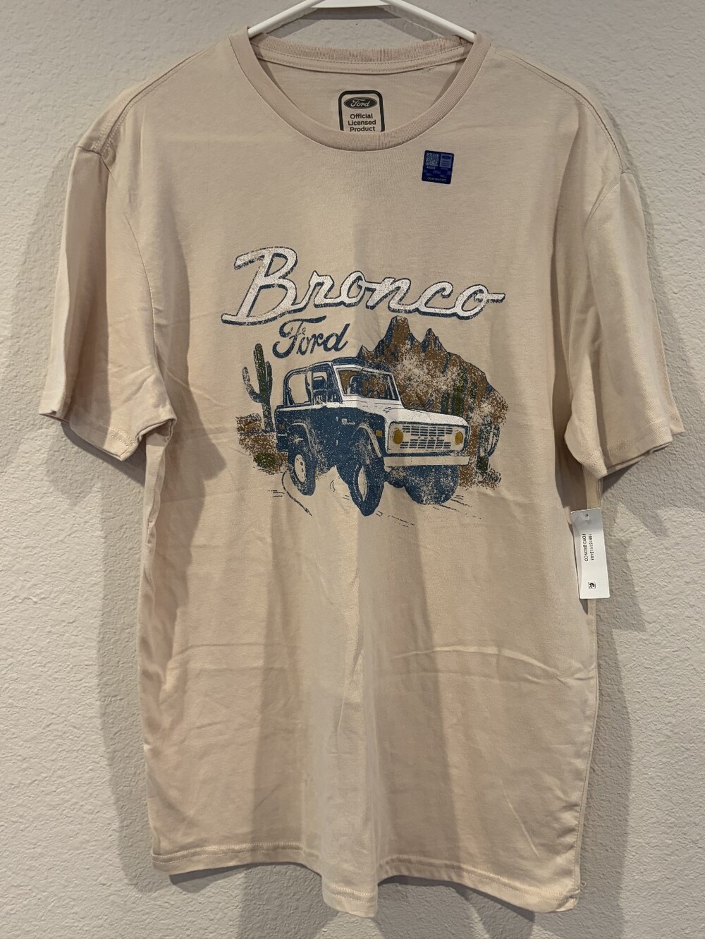 NEW Ford Official Licensed Product Bronco Graphic Short Sleeve T Shirt Size L